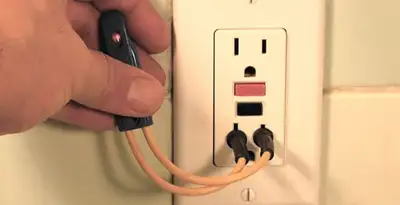 gfci circuits service testing ground fault circuit interrupter outlet to ensure electrical protection in Bakersfield, CA