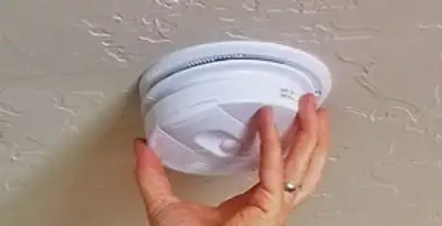 Smoke detector installation service ensuring home safety in Bakersfield, CA